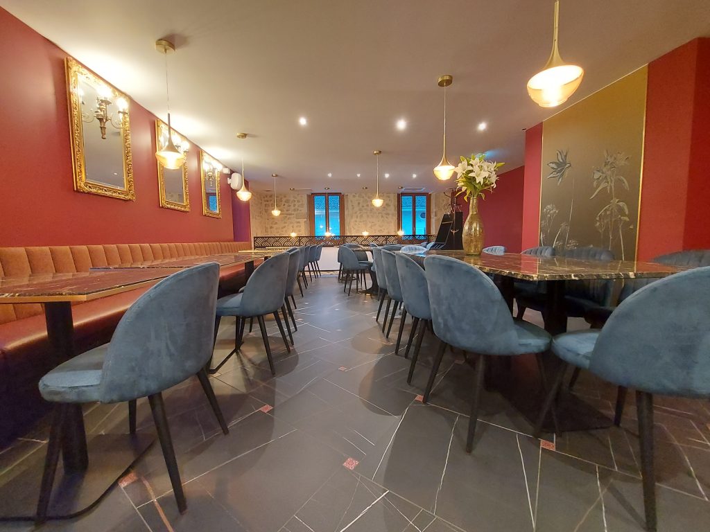 Rénovation du restaurant le Saint Ange à CLAIX (38)
